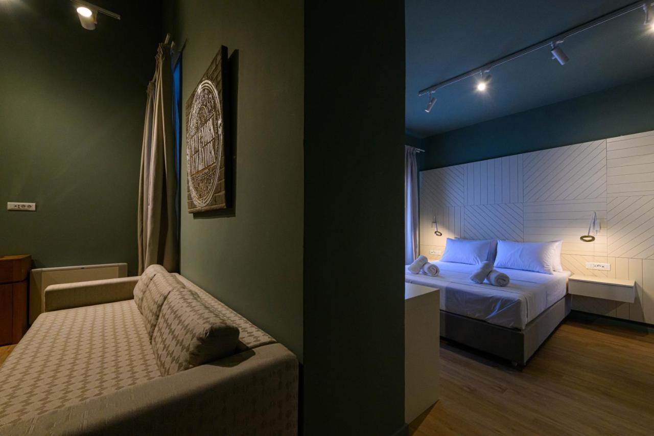 Blueblood - The Rooms Kalamata Exteriör bild