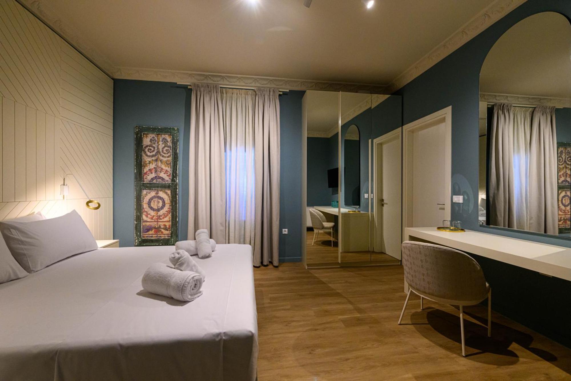 Blueblood - The Rooms Kalamata Exteriör bild