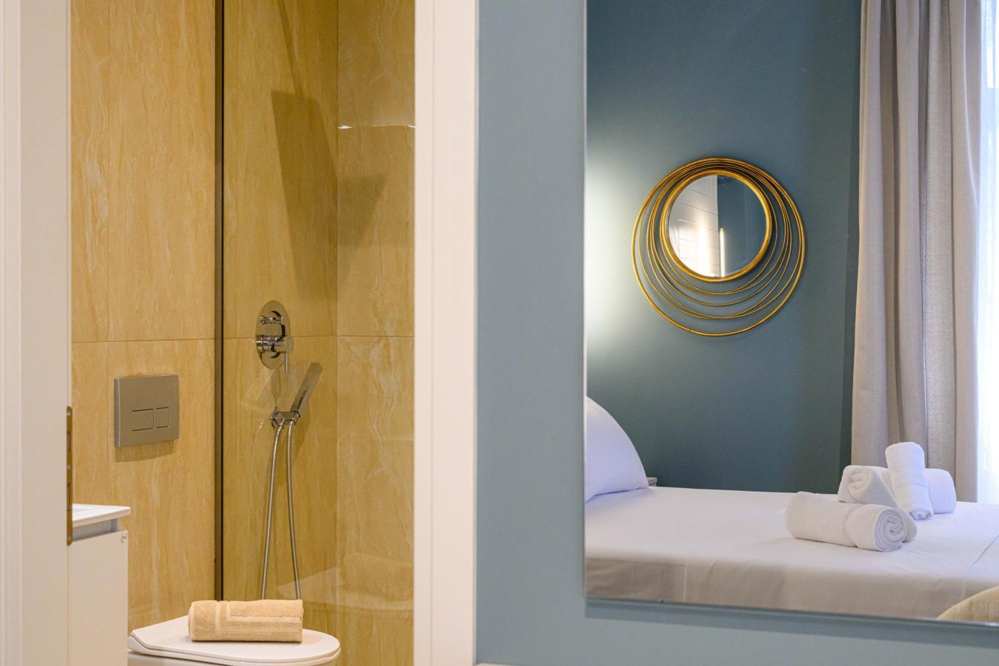 Blueblood - The Rooms Kalamata Exteriör bild